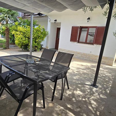 Apartman Barbara Bibinje Buitenkant foto